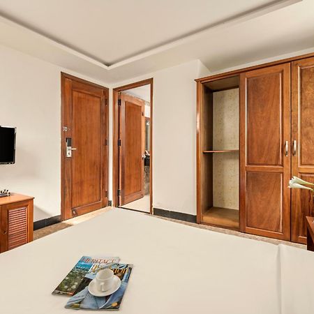 Titan Hotel Дананг Екстер'єр фото