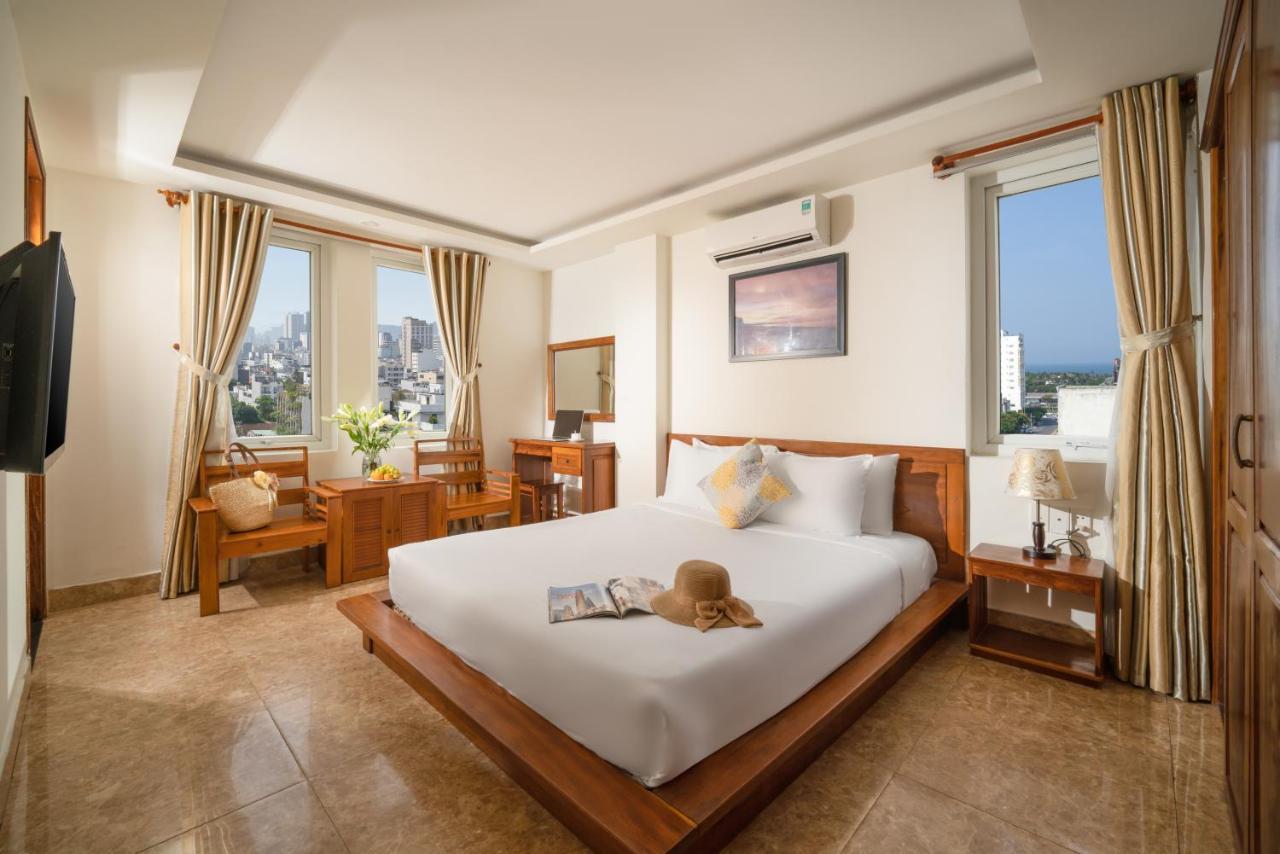 Titan Hotel Дананг Екстер'єр фото