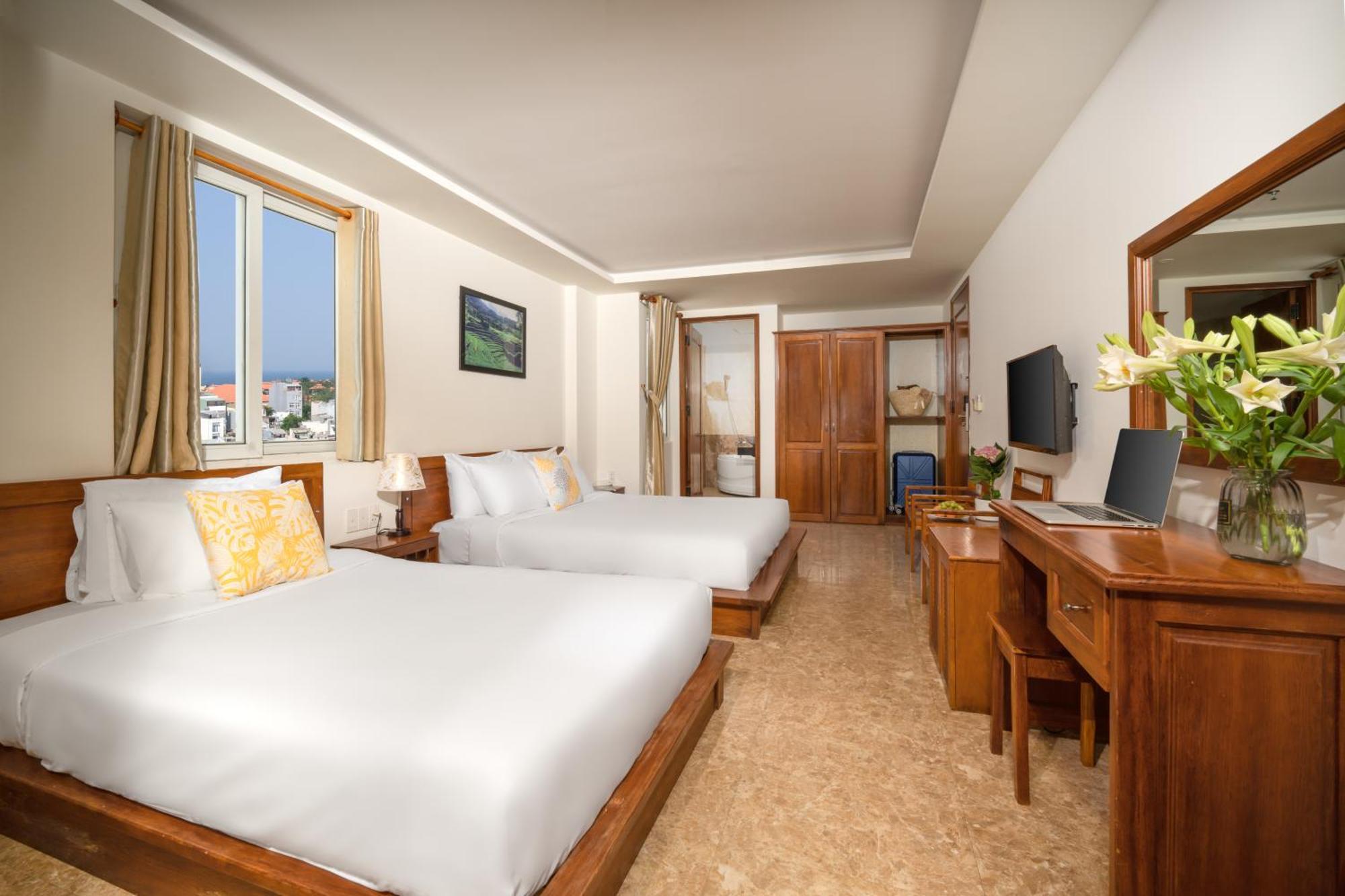 Titan Hotel Дананг Екстер'єр фото