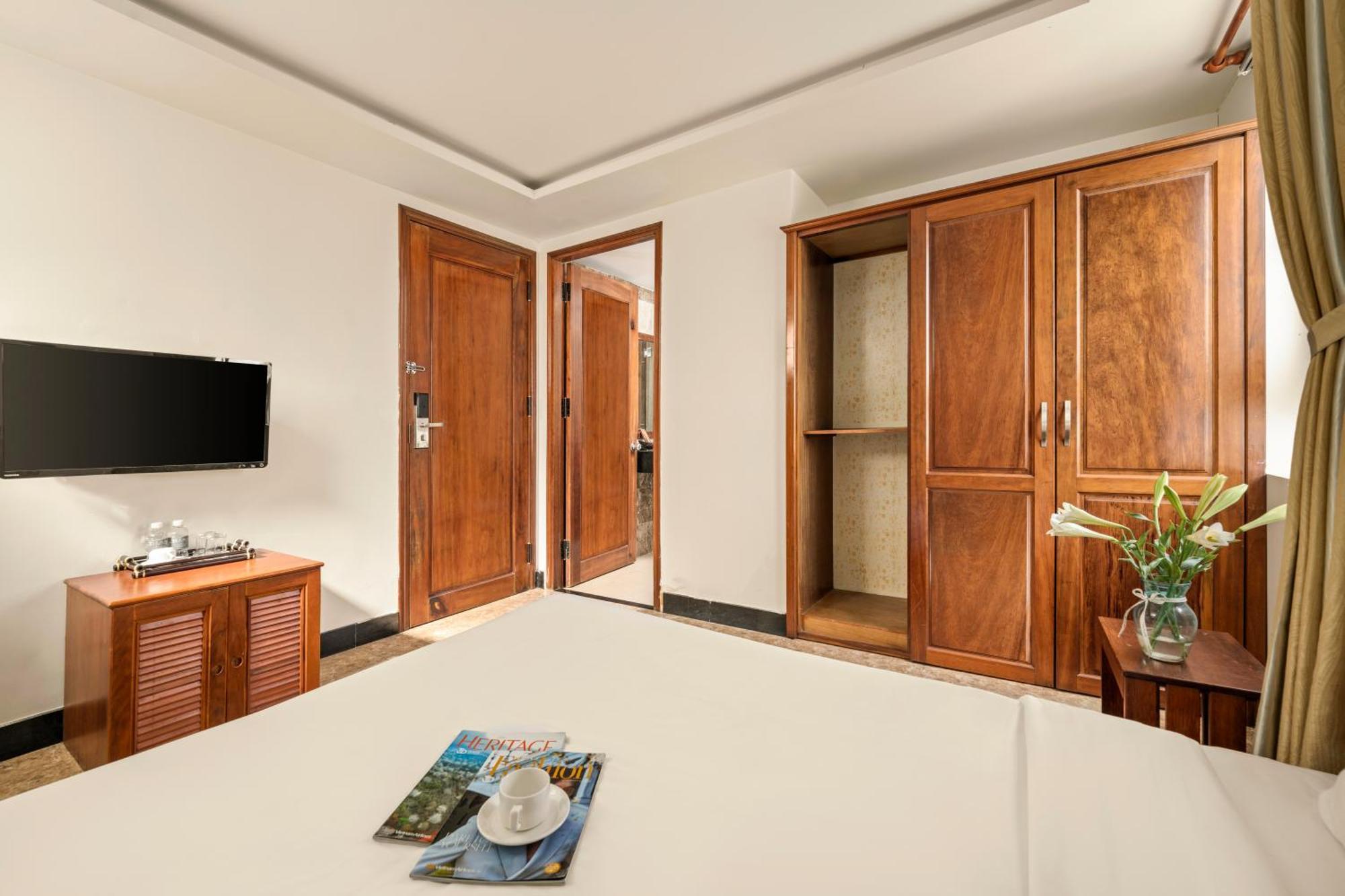 Titan Hotel Дананг Екстер'єр фото